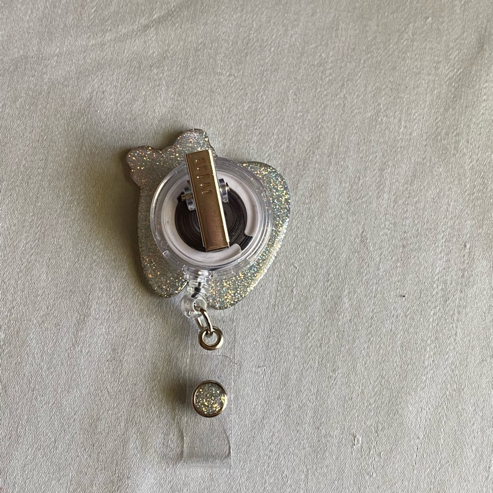 Glitter Tooth Badge Reel with Pink Bow and Small Pouch - Picture 4 of 6